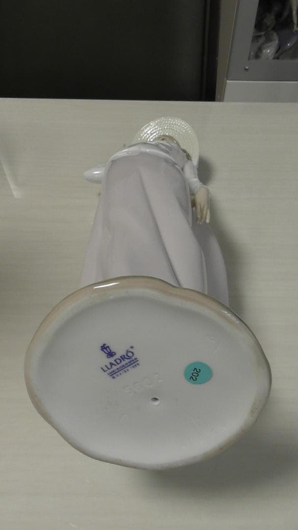 LLADRO　リヤドロ　【春のそよ風】　陶器　リアドロ　インテリア　Ｌ550