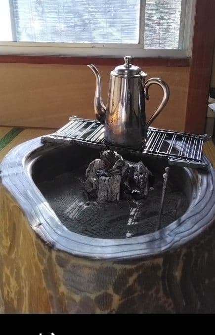 火鉢 灰 道具付★大型 切り株 木製 火鉢 レトロ 銅 手焙り