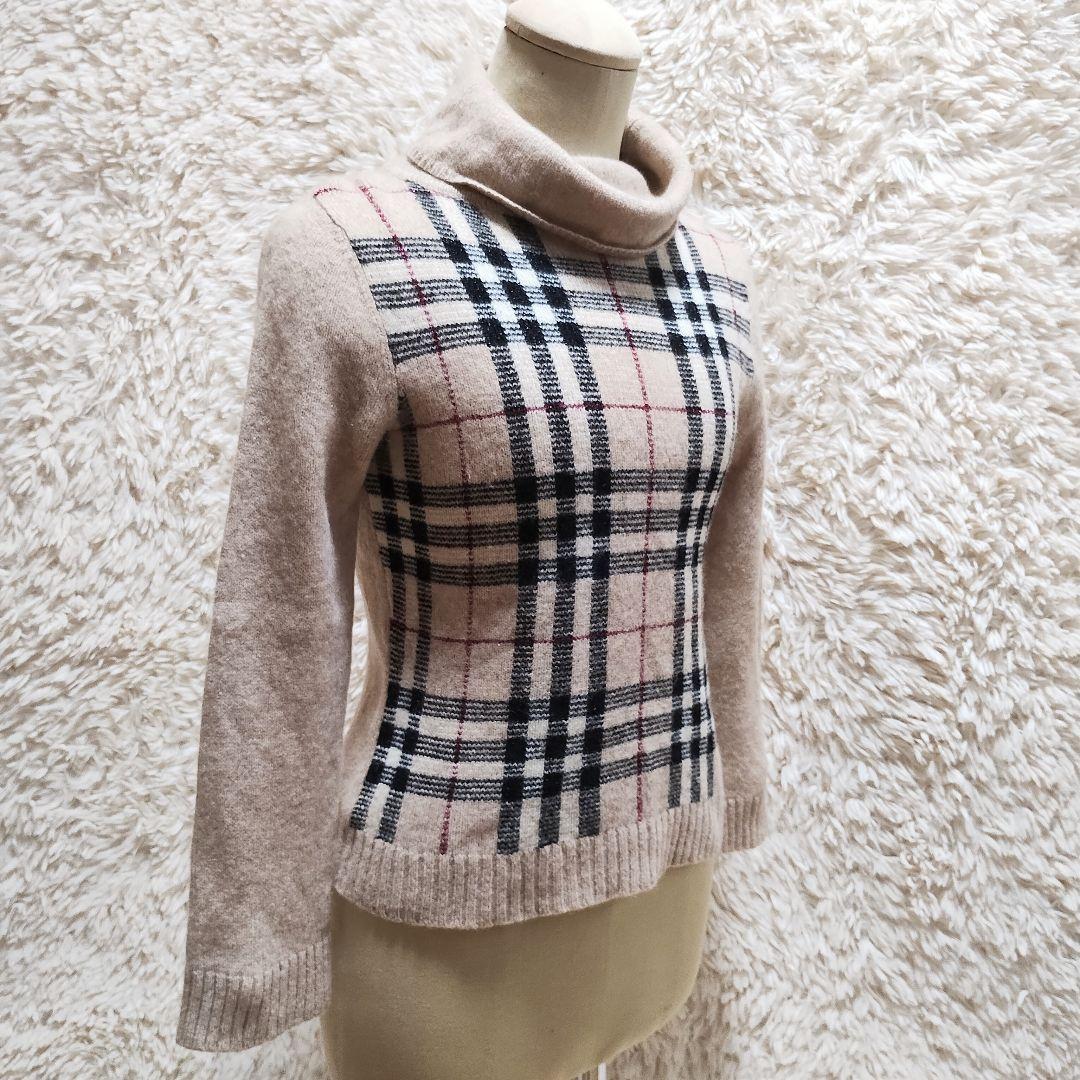 バーバリーロンドン　タートルネックニットセーター　ノバチェック　キャメル24%