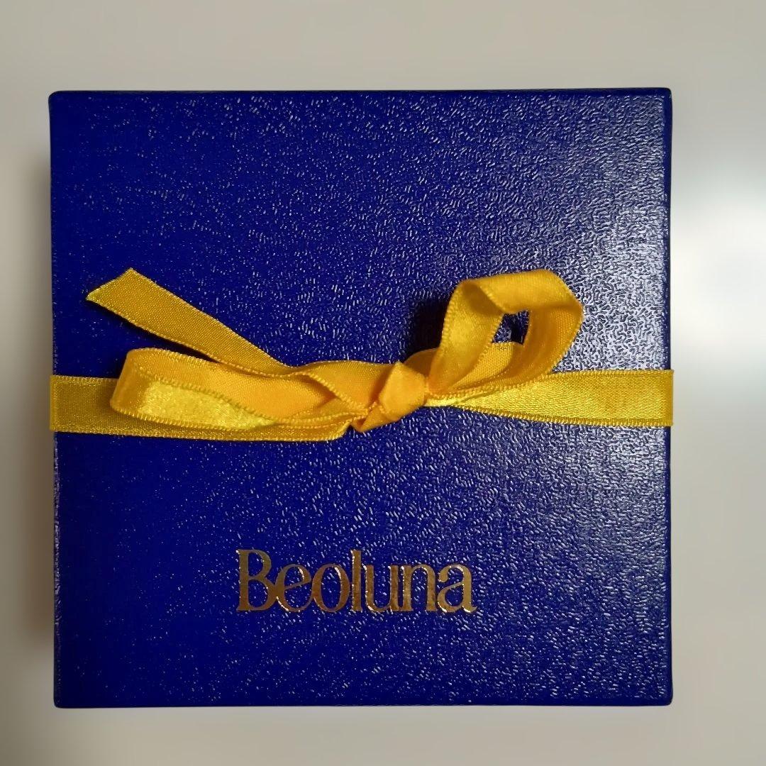 琥珀製ブレスレット