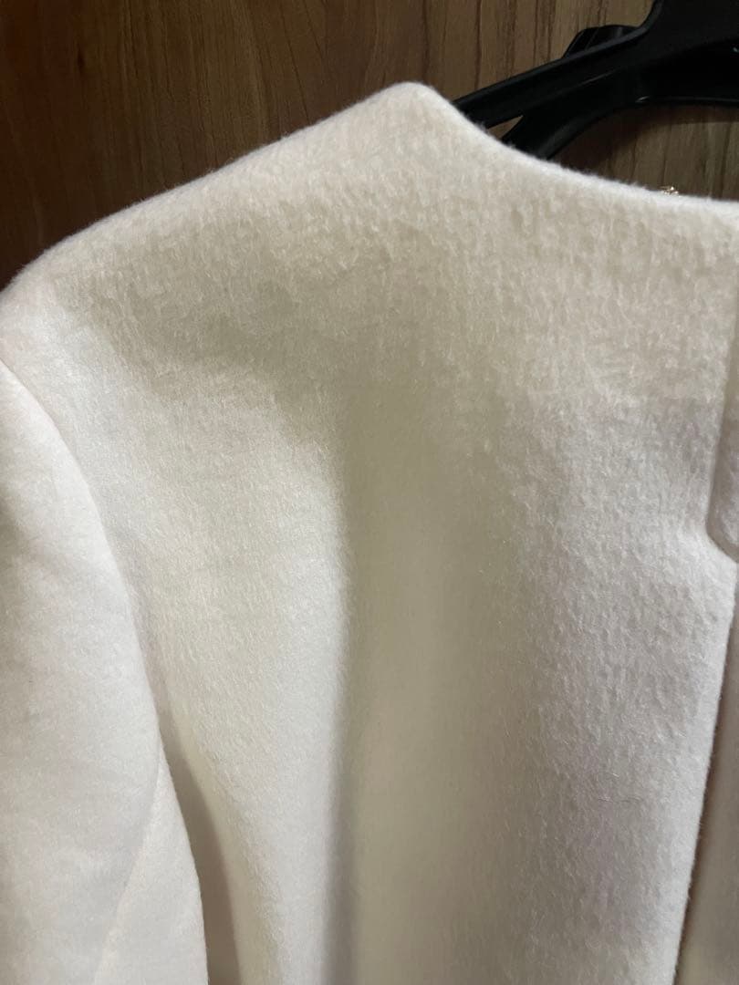 1回短時間着用！25AWセルフォードホワイトカシミヤ混ノーカラーコートサイズ36