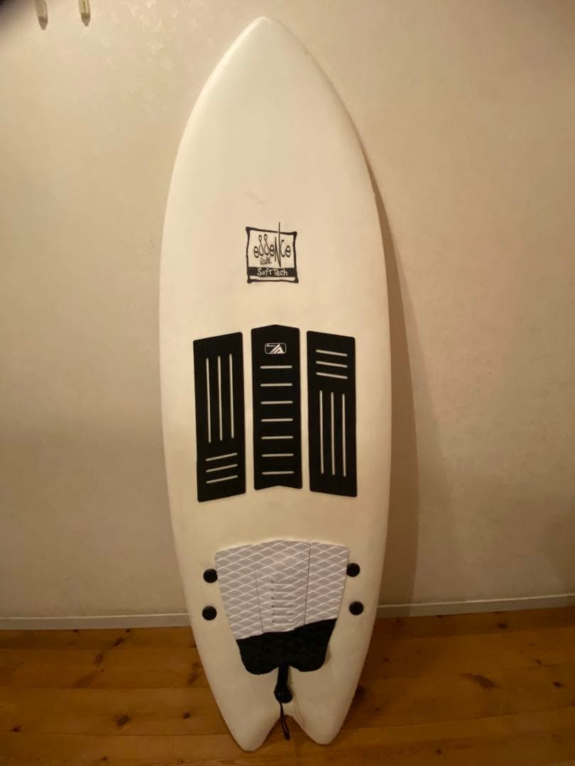 エッセンス　サーフボード　ソフトボード　　ソフテック　5’8 手渡し希望