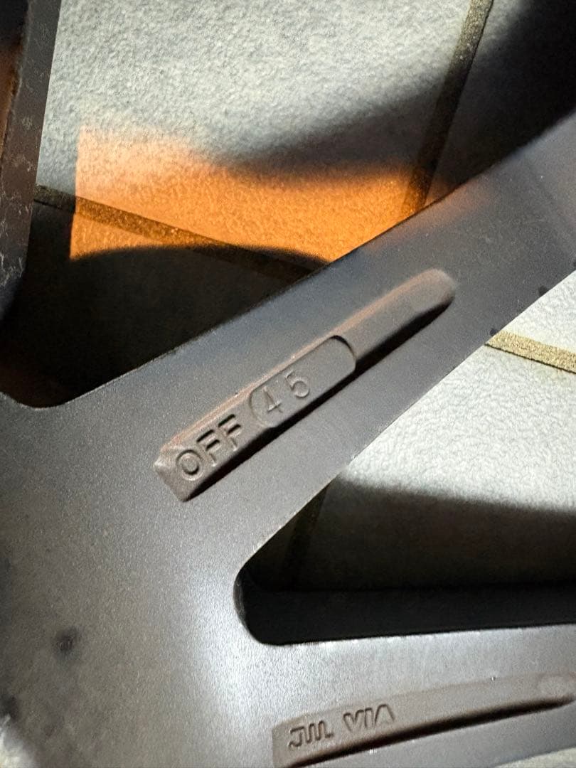 スタッドレスタイヤ　ホイール　4本セット