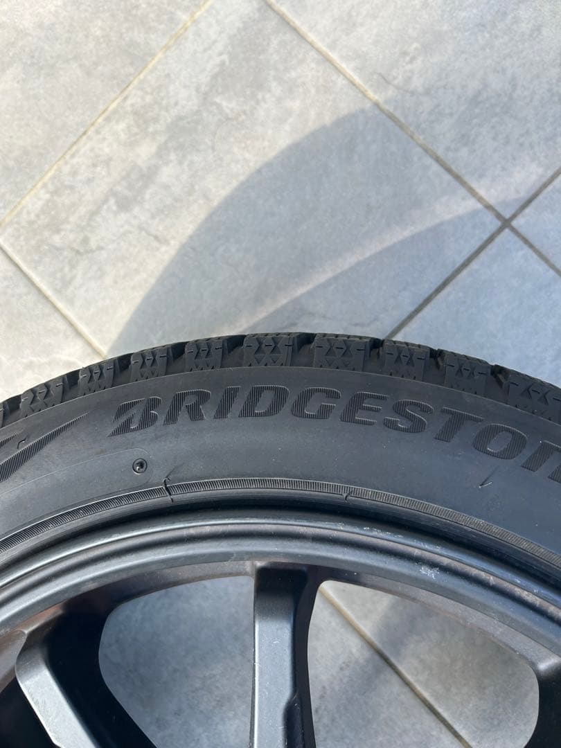 スタッドレスタイヤ　ホイール　4本セット