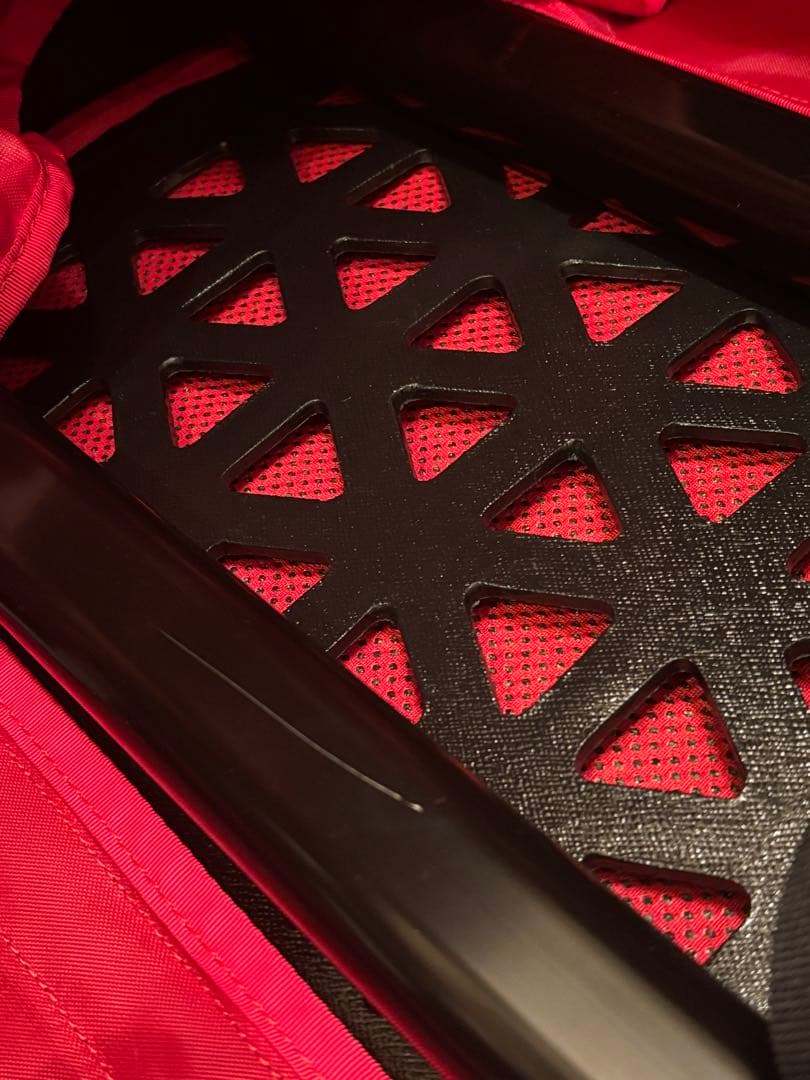 THE NORTH FACE キャリーケース ローリングサンダー　保管傷程度