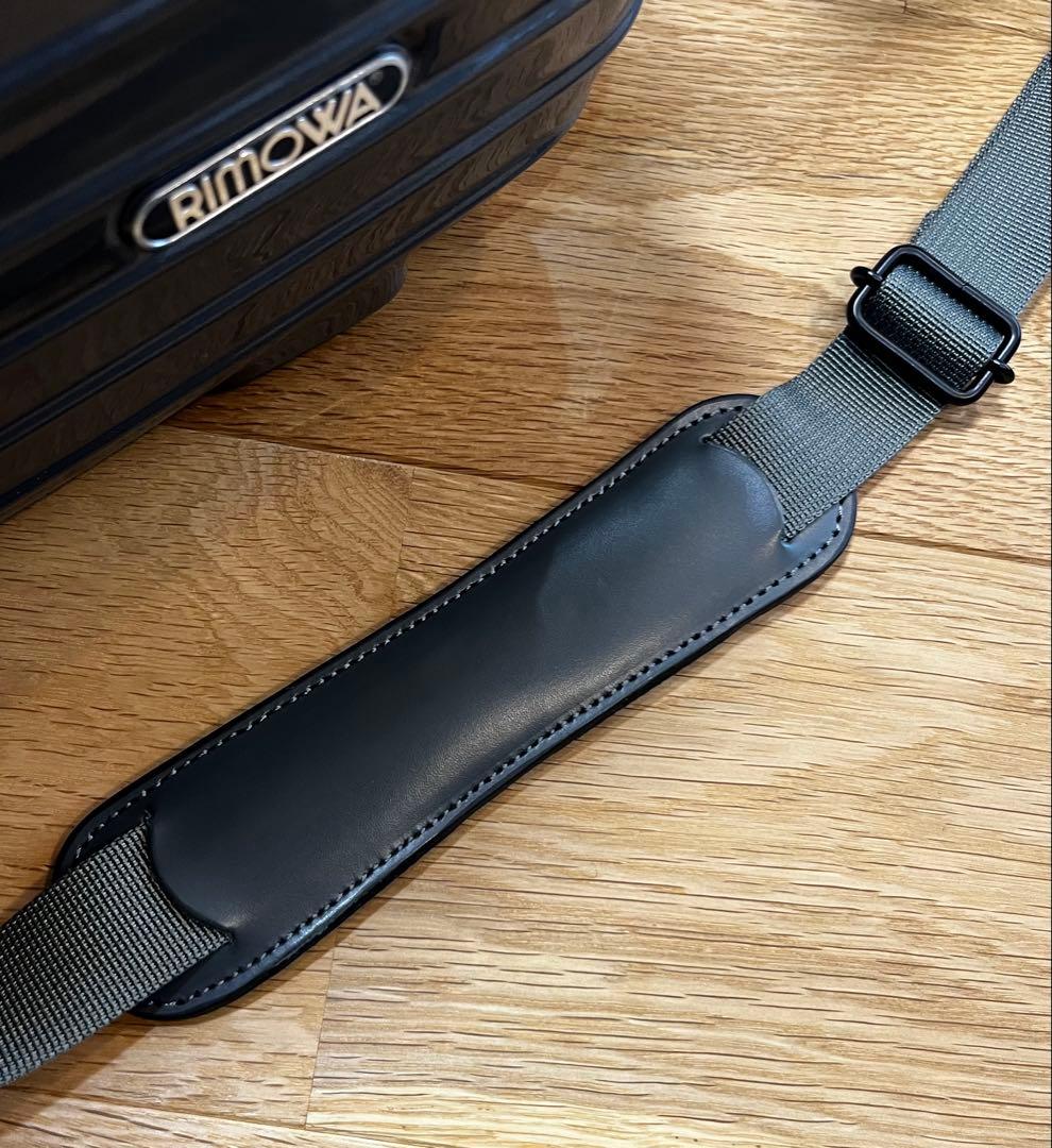 リモワ RIMOWA サルサ デラックス ビューティーケース13L グレー