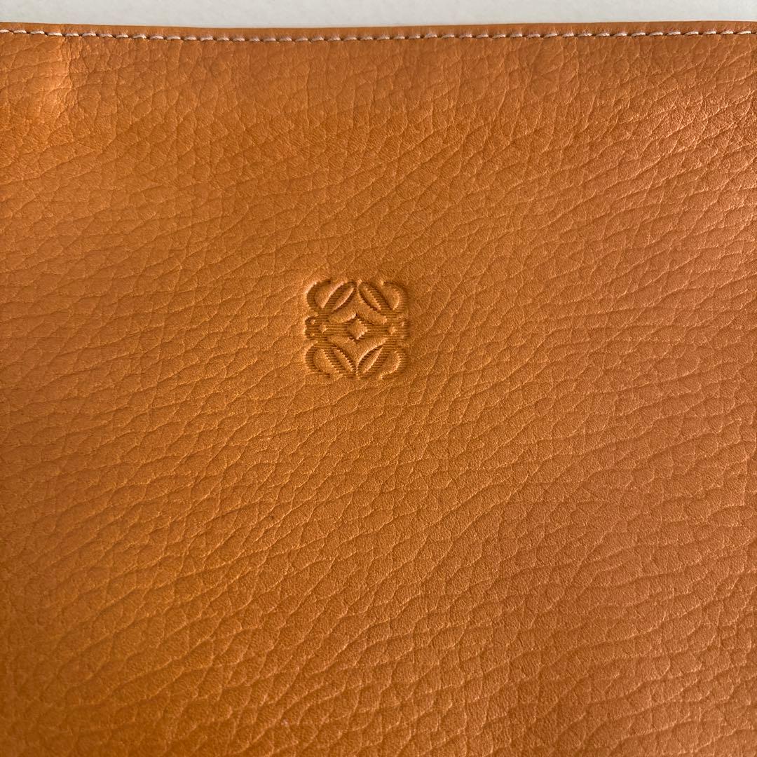 美品 LOEWE ロエベ アナグラム オールレザー ポーチ キャメルブラウン