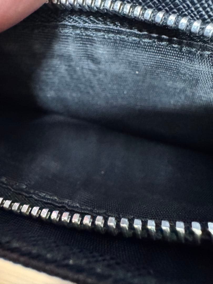 【えす】PRADA プラダ 長財布 サフィアーノレザー