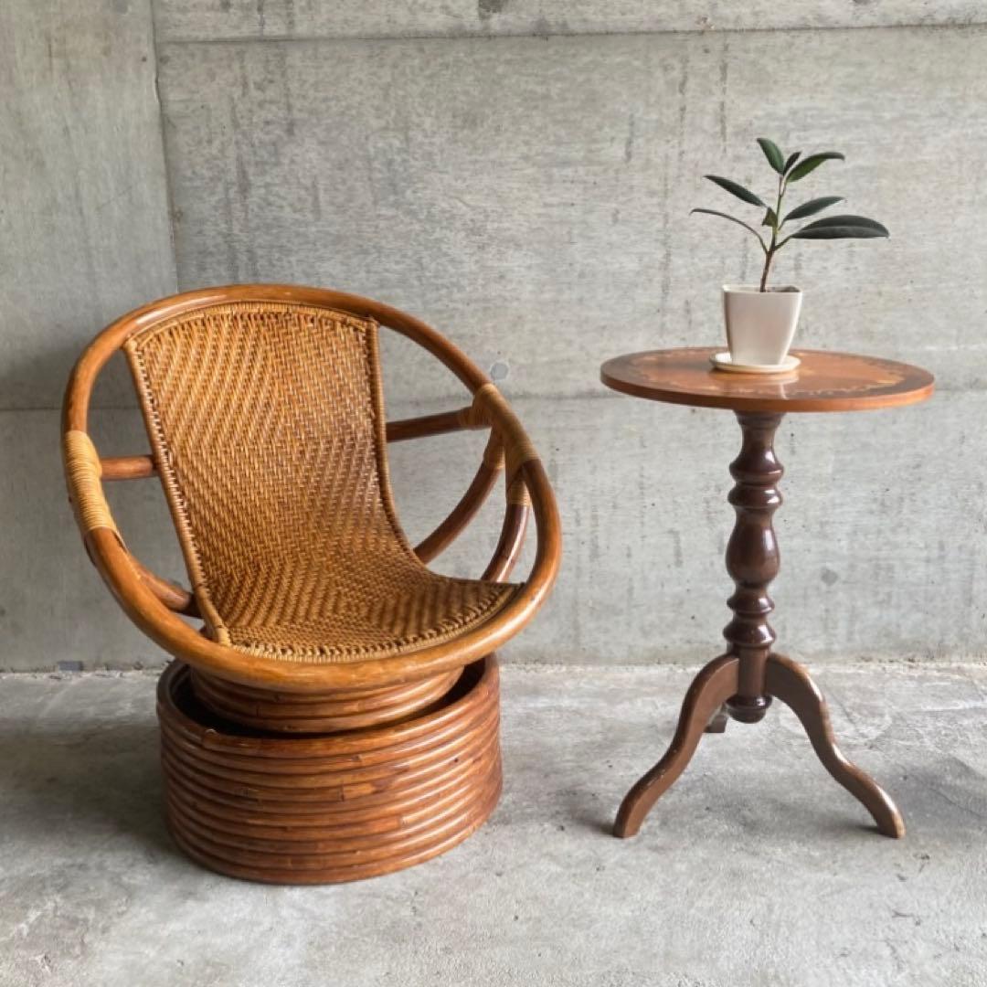 籐 ラタン 回転椅子 チェア 丸型 円形 編み込み アジアン 木製 家具 レトロ