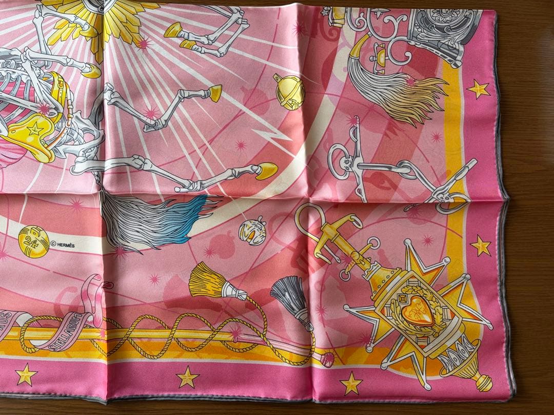 極美品✨HERMESエルメス　スカーフ