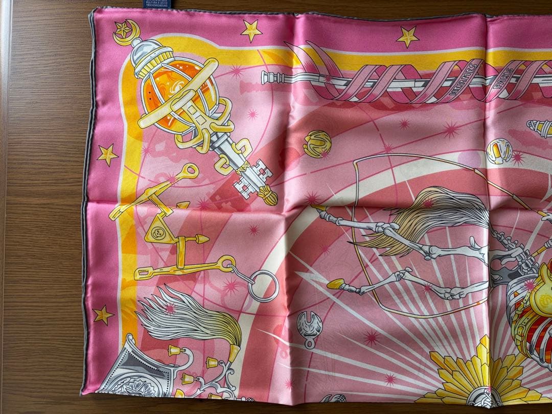 極美品✨HERMESエルメス　スカーフ