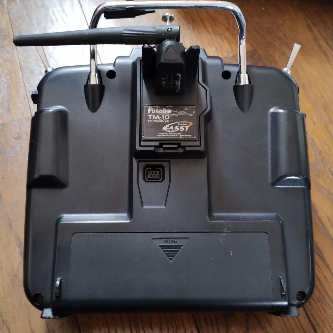 コーチン商品　Futaba フタバ　送信機　コントローラー
