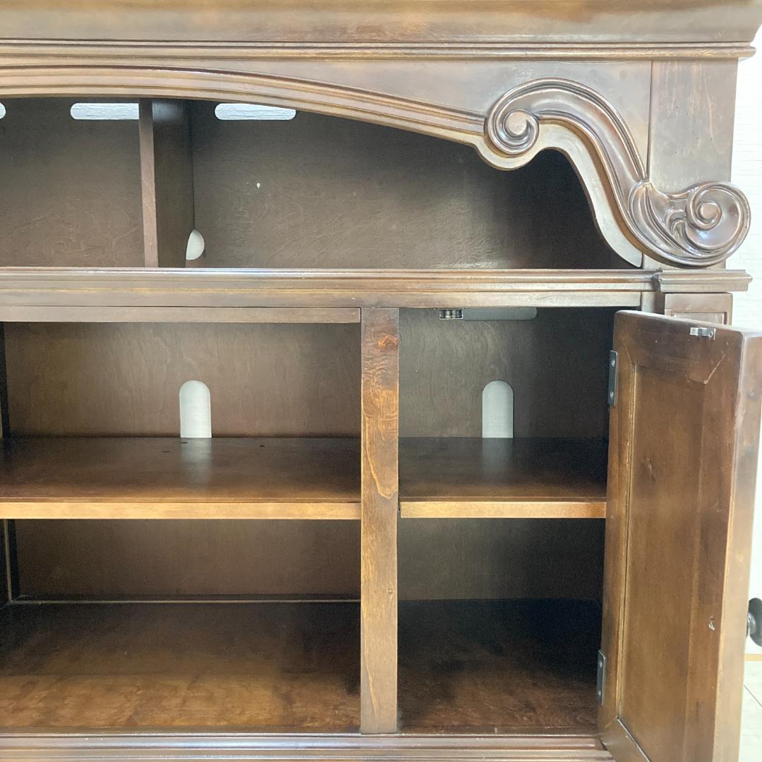 ASHLEY アシュレイ　サイドボード　リビングボード　キャビネット