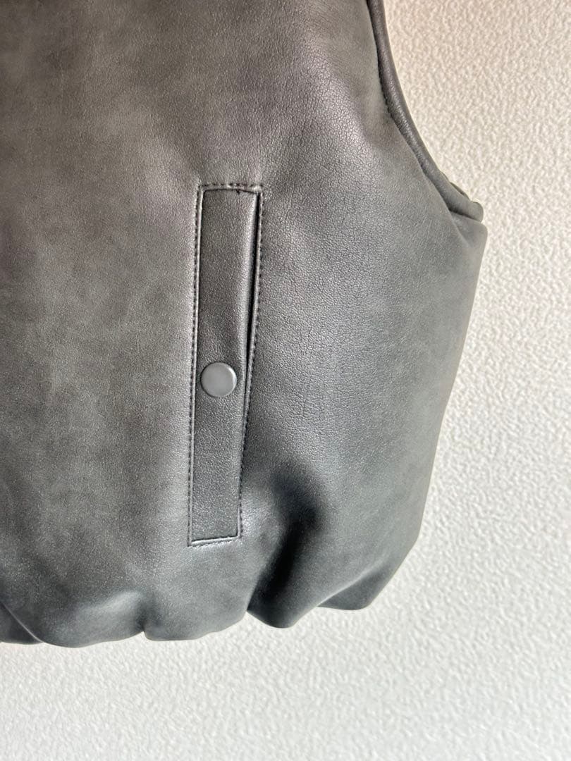 EMODA VEQUM PUFFER COMPACT VEST Fサイズ