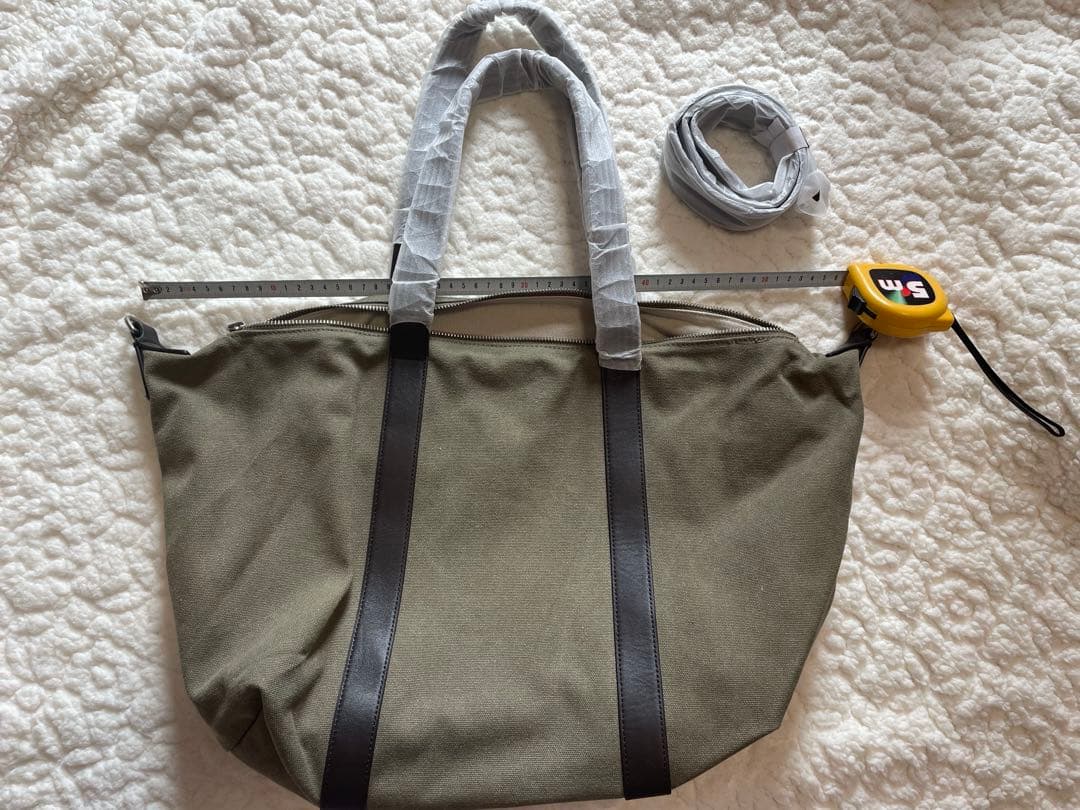 未使用イルビゾンテ　サインロゴ　トートバッグ　レザーキャンパス牛革