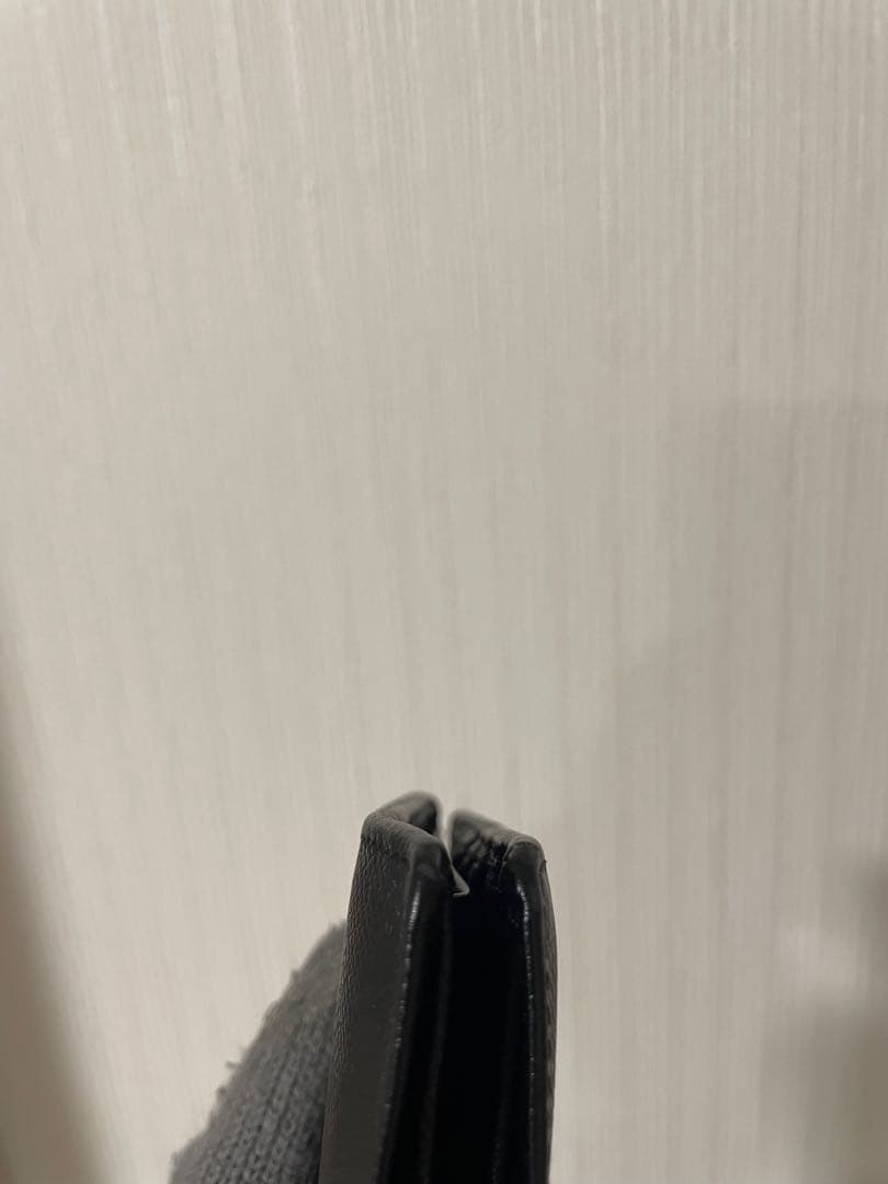 国内正規品　CHANEL シャネル　二つ折り財布　黒　キャビアスキン　ココマーク