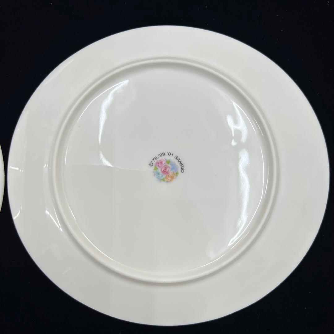 入手困難劇レア　ハローキティダニエル　ウェディングプレート２枚