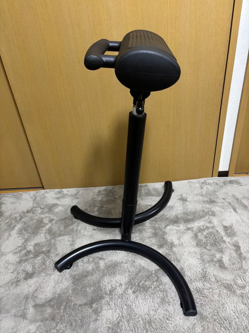 シットスタンドチェア　背無　立ち作業　椅子　キッチン