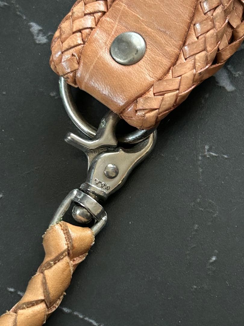 mud monkey 彫刻デザイン バイカーズウォレット 二つ折り財布