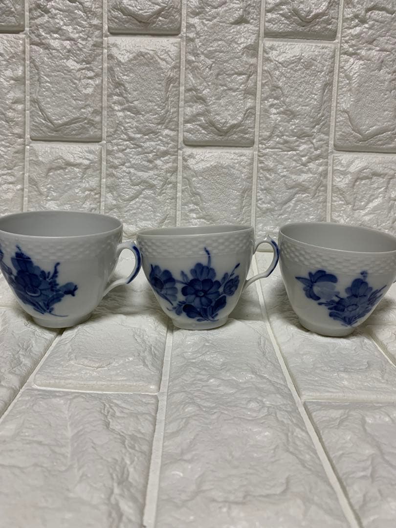 ロイヤルコペーハーゲン　ブルーフラワーカップソーサーシュガーポット等