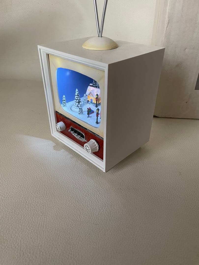 クリスマス ミュージカル テレビ ホワイト LEDライト 8曲収録 箱付き 卓上