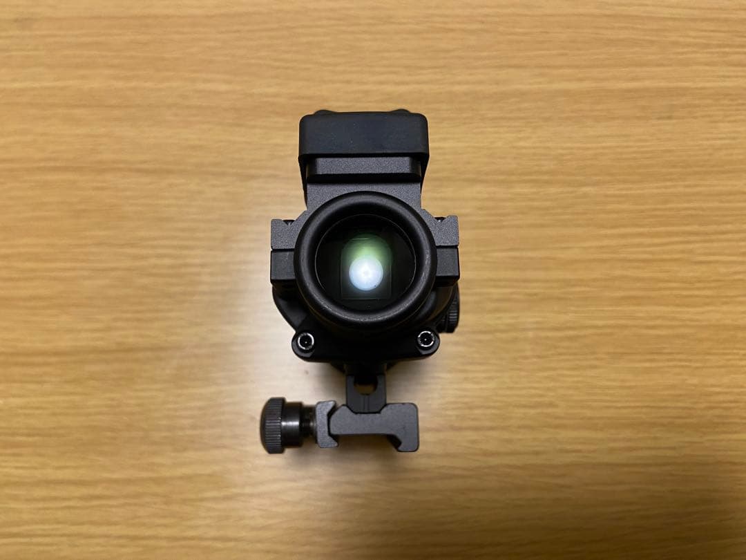 Evolution Gear製 ACOG TA31 4x32 RMRサイト搭載