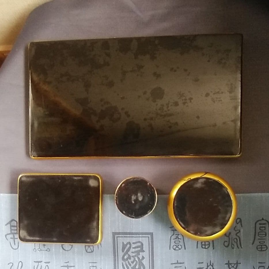 金箔漆塗蒔絵卓上喫煙セット