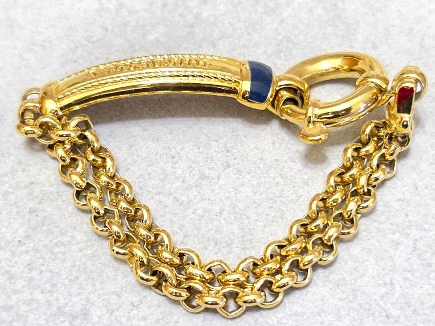 BURBERRY　バーバリー　ゴールドカラーブレスレット　良品　42835