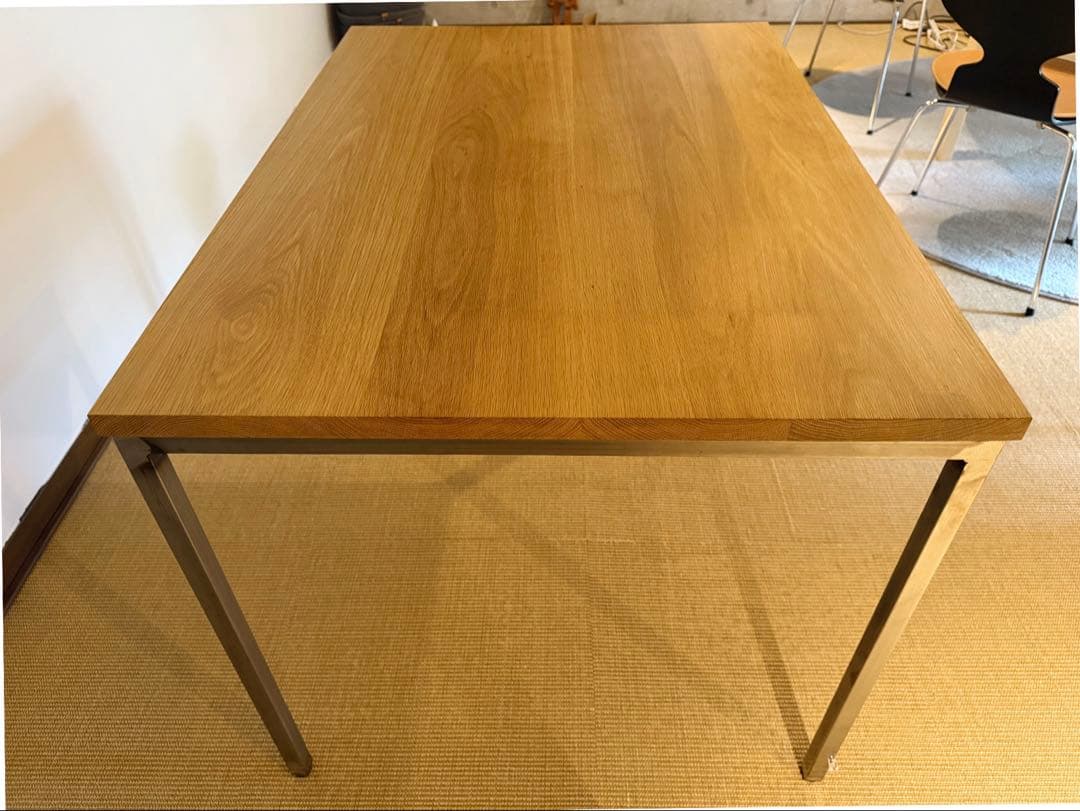 美品　toolbox デスク　完成品　ホワイトオーク　角パイプフレーム脚