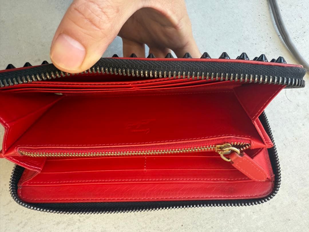 クリスチャンルブタン