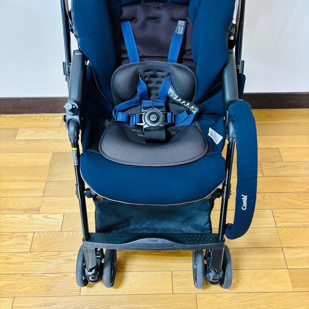 Combi スゴカル4キャス コンパクト エッグショック ネイビー