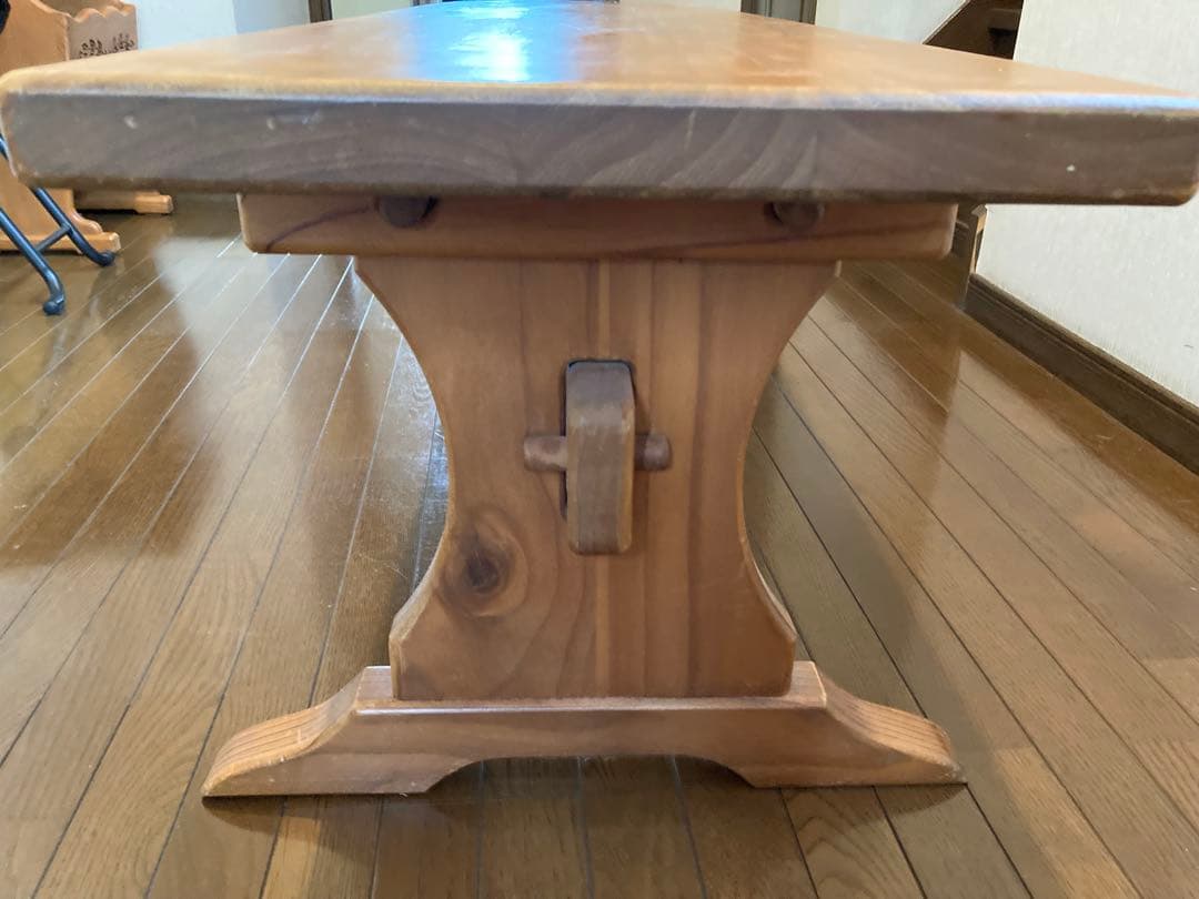 アントステラ　ベンチ