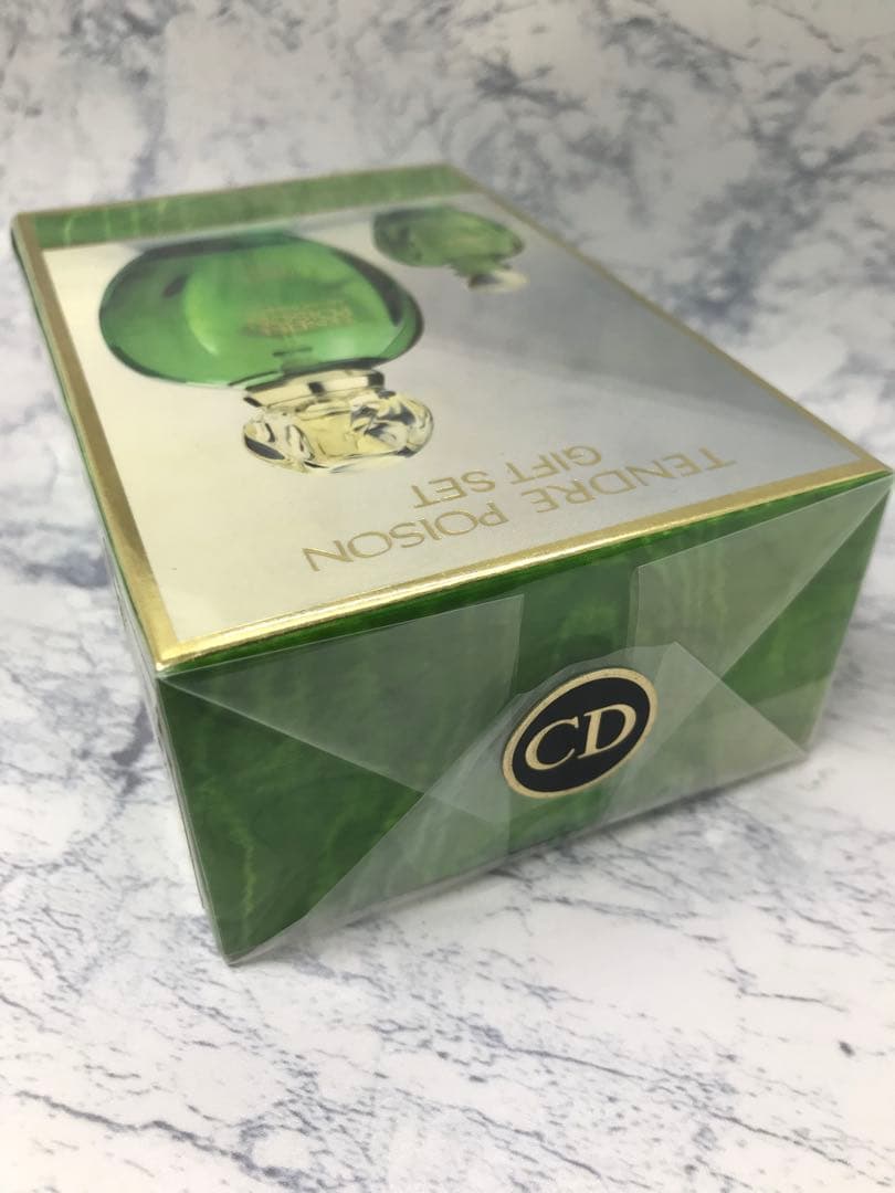 激レア香水 クリスチャンディオール タンドゥル プワゾン ギフトセット