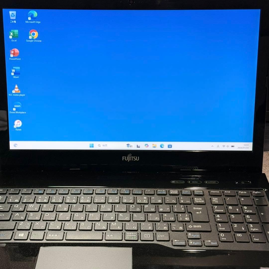 ノートパソコンLifebook Core i7搭載 16GB 新品SSD512