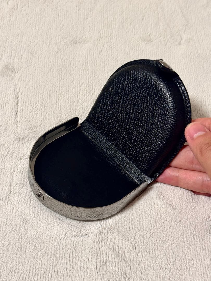 Dolce & Gabbana 黒 ケース