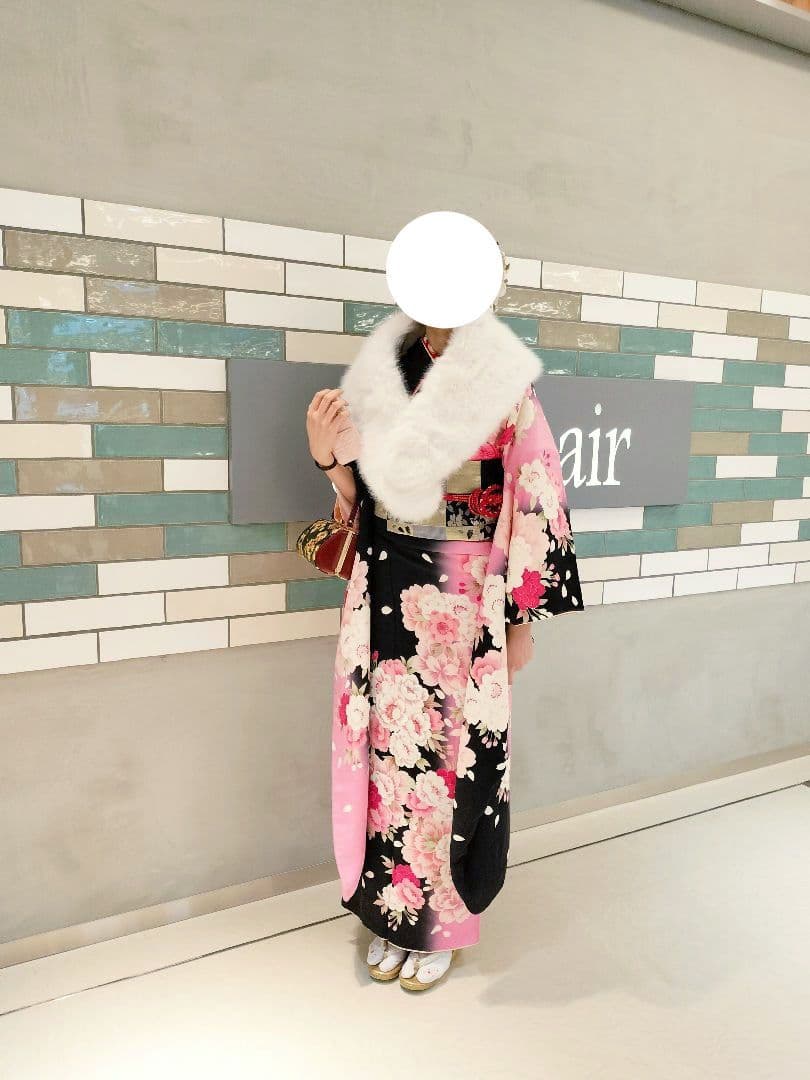 コタ　成人式振袖フルセット　黒地ピンク舞桜　金市松袋帯