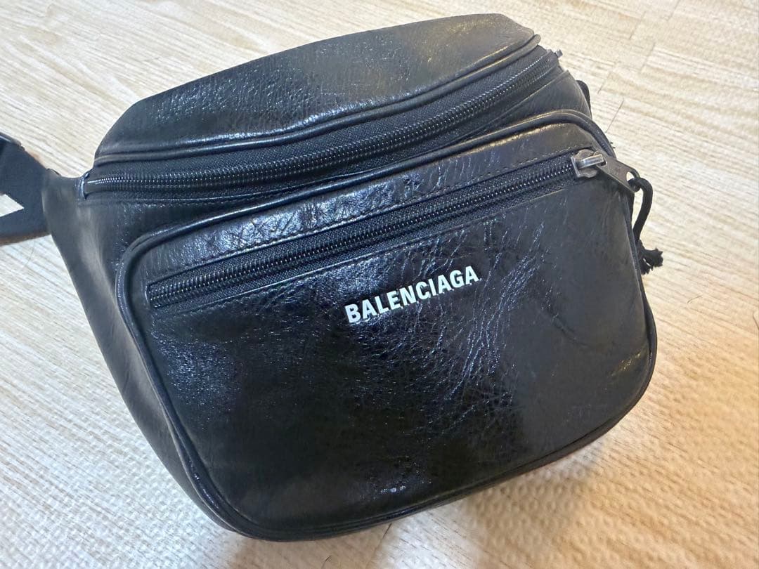 BALENCIAGA バレンシアガ ボディバッグ