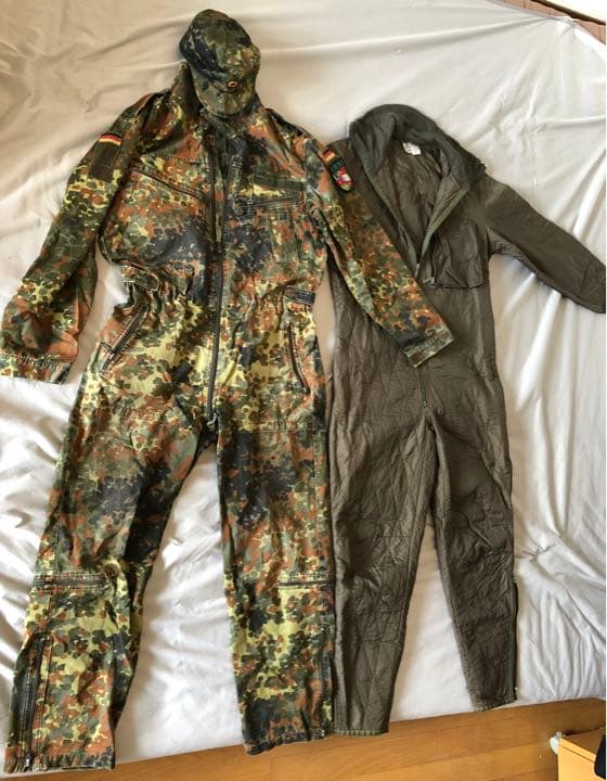 ドイツ軍服　本物[戦車の運転手のユニフォーム]