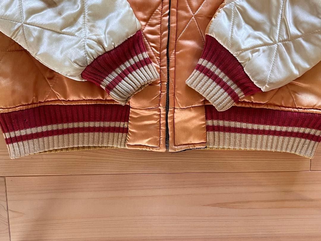 東洋エンタープライズ　シュガーケーン　日本地図刺繍 スカジャン 黒/金