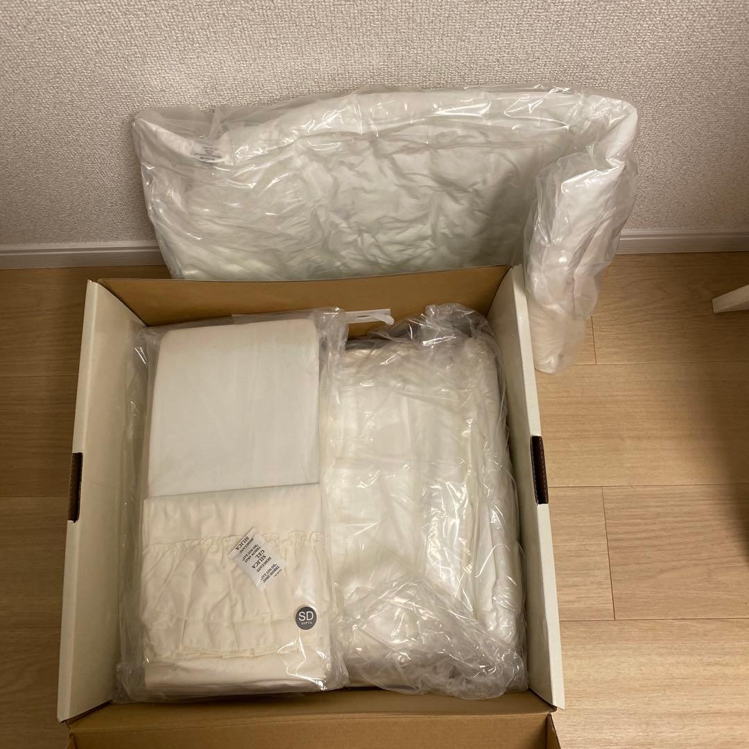 Francfranc フリルかんたん寝具セット セミダブルSDサイズ　ホワイト