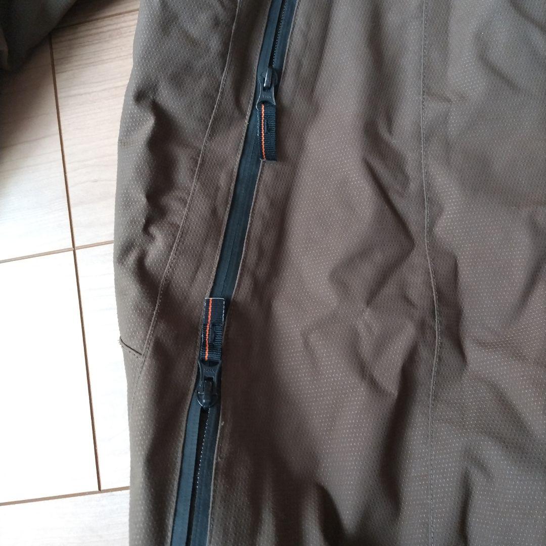 VOLCOM NIMBUSスノーボードウェア　Lサイズ　ブラウン系