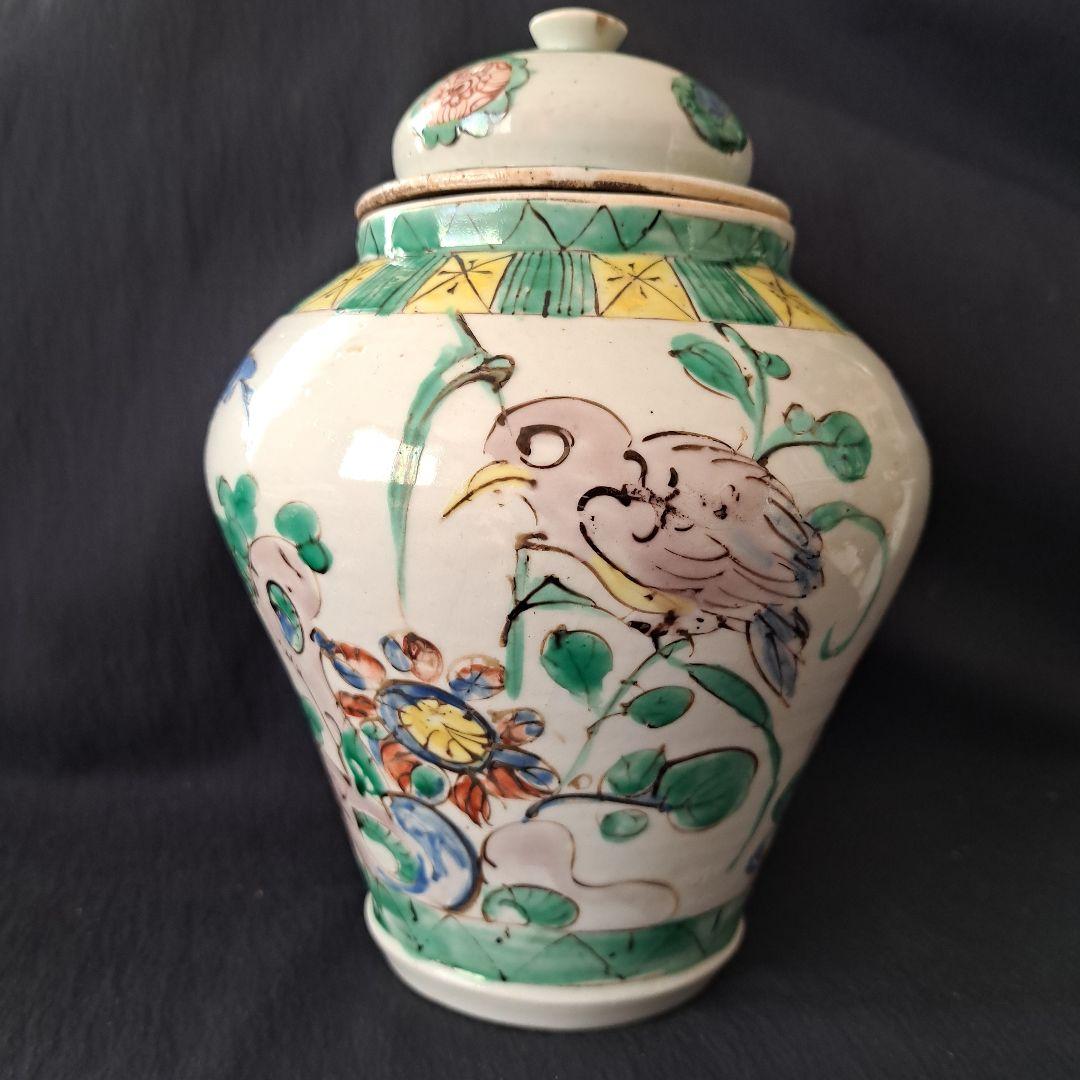 「お宝になります？ 大胆な筆 古伊万里壺の名品！」鳥文壺(高さ22cm) 骨董ア