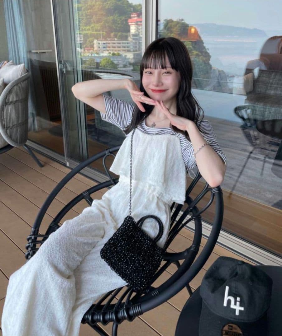 hinari ヒナリ　まる　総レースキャミロンパース　フリーサイズ