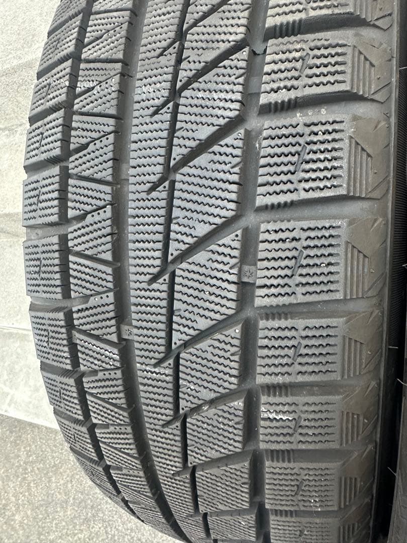 ①佐々木のゴン専用　225/55r19 スタッドレスタイヤ