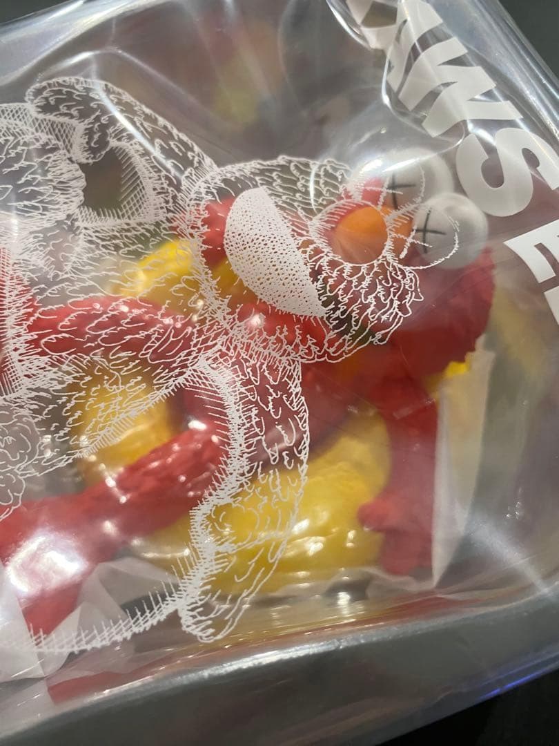 【新品未開封】正規品 DDT Kaws Elmo ソフビ