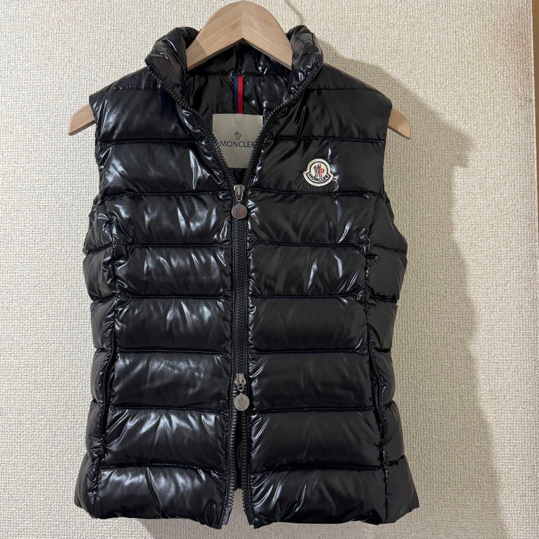 超美品■モンクレール ダウンベスト ブラック レディース 00