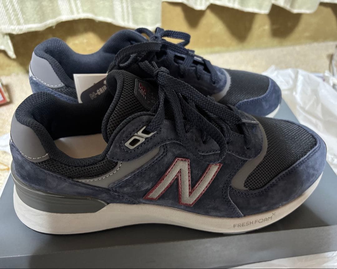 NewBalance Fresh Foam スニーカー880 4E 26センチ