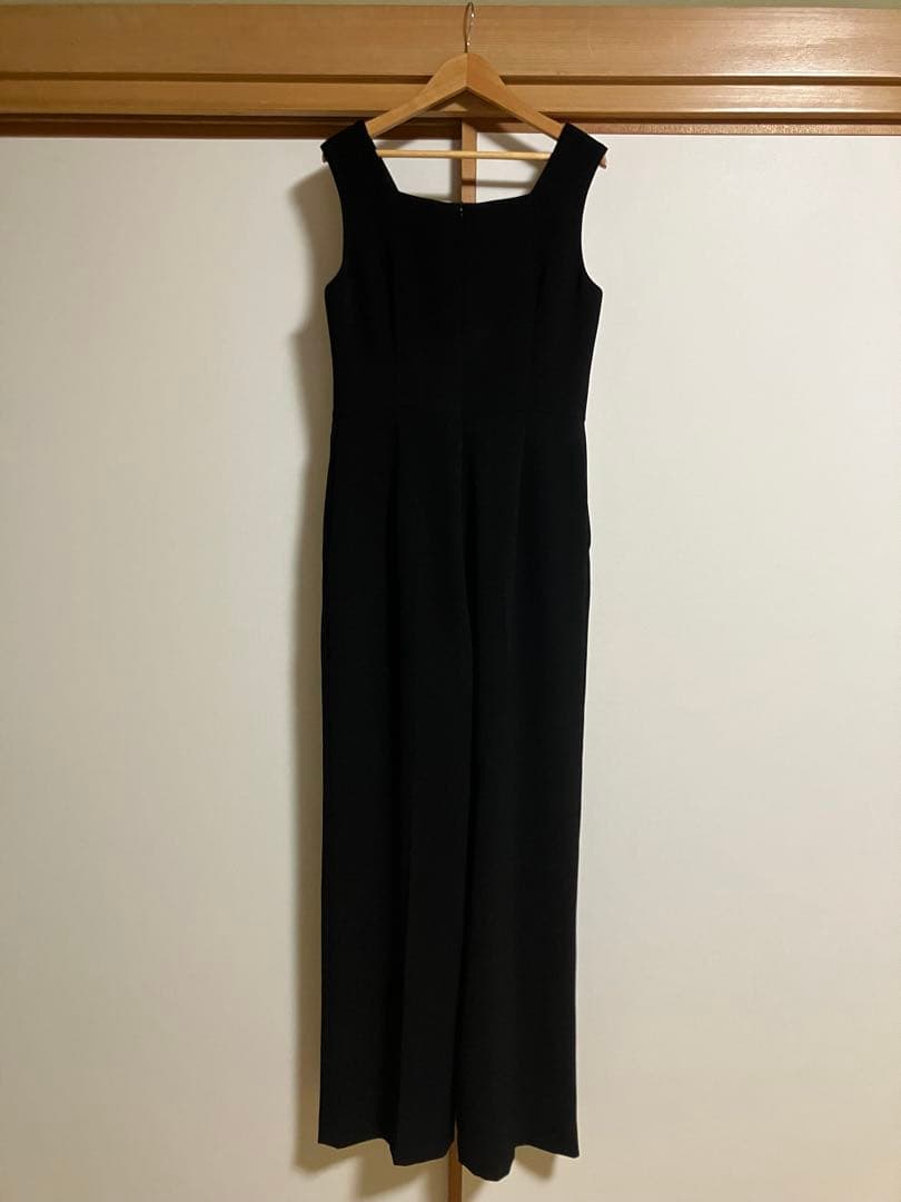 値下げ エストネーション スクエアネックノースリーブ オールインワン 黒 38