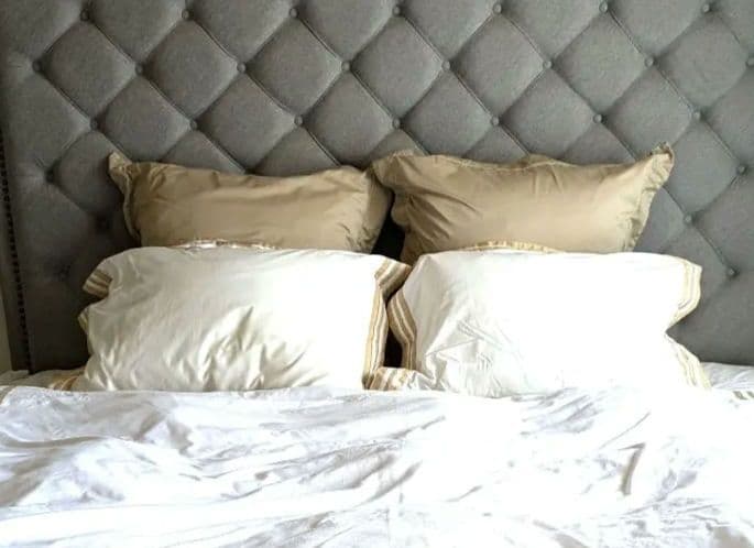 カバー付★羽毛ダウン枕&クッション各2個セット ホテルライクインテリア 訳あり