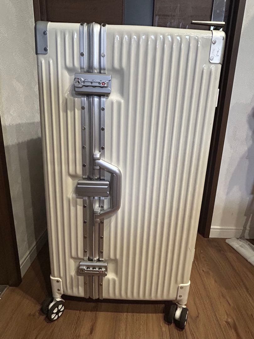 モアエルグ キャリーケース スーツケース 長期滞在 大型
